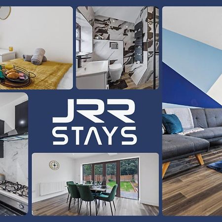 Walsall - 4 Bedroom House, Wi-Fi, Garden , Sleeps 8 - Jrr Stays Bescot Extérieur photo
